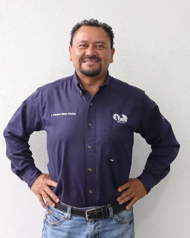 J. Francisco Nieves Sánchez, equipo de CTM Querétaro